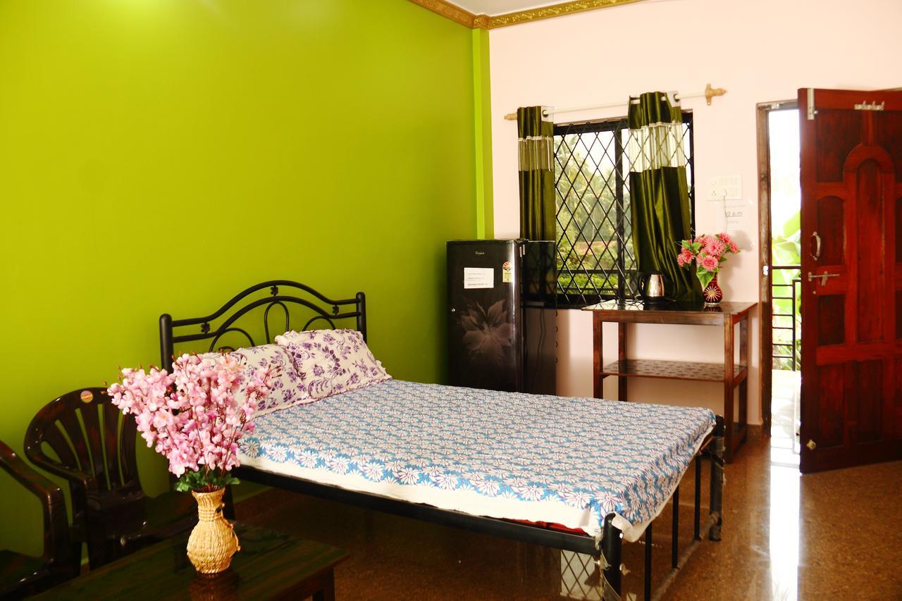 Sai Guru Guest House Anjuna Esterno foto