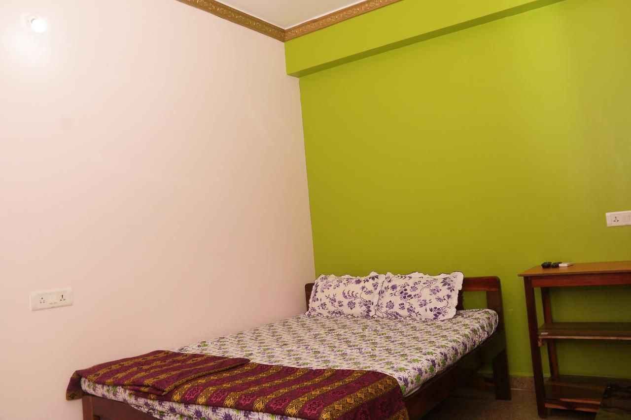 Sai Guru Guest House Anjuna Esterno foto