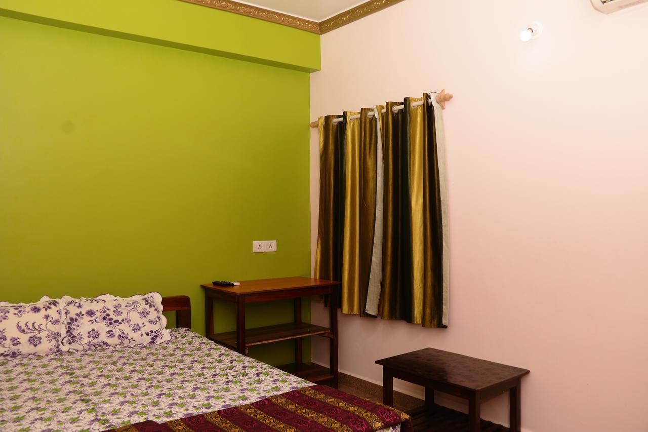 Sai Guru Guest House Anjuna Esterno foto